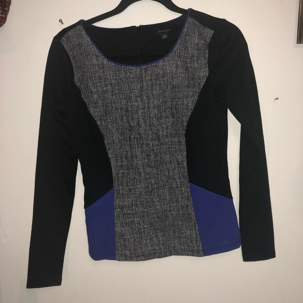 Ann Taylor long sleeve top